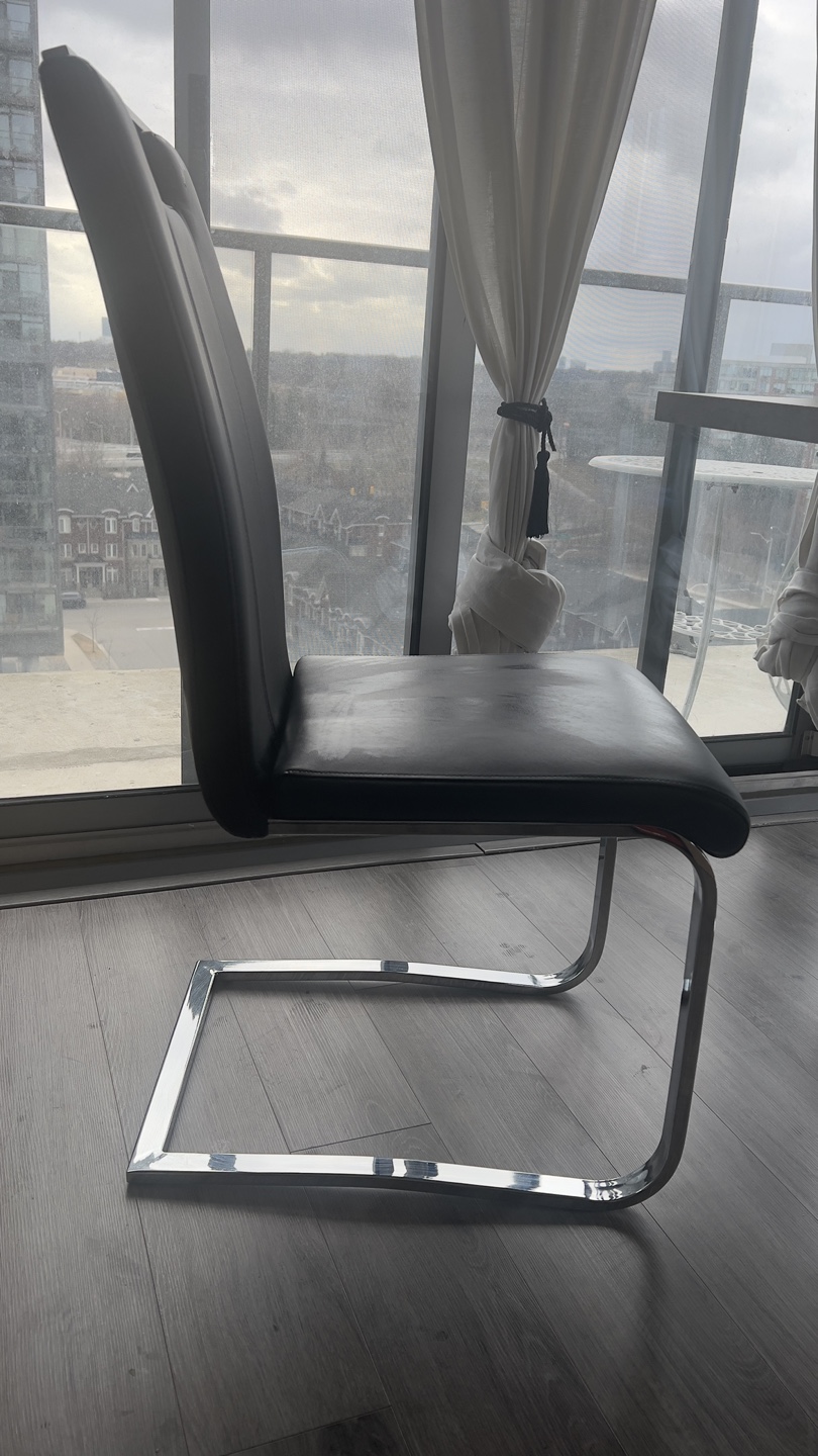 Modern Dining Table and Four Chairs Set - photo 4