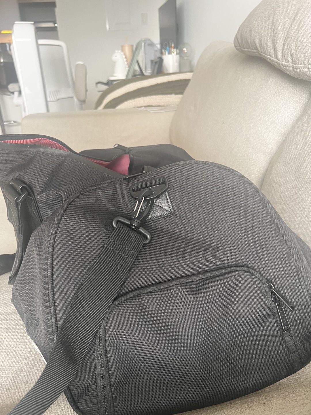 Herschel Supply Co. Black Duffle Bag - photo 3