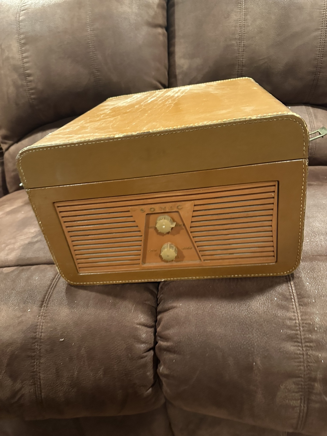 Vintage Sonic 470 Portable Record Player - photo 5
