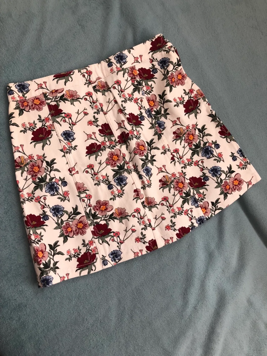 $10 for Summer Shorts and Skirts! image indicator(6)