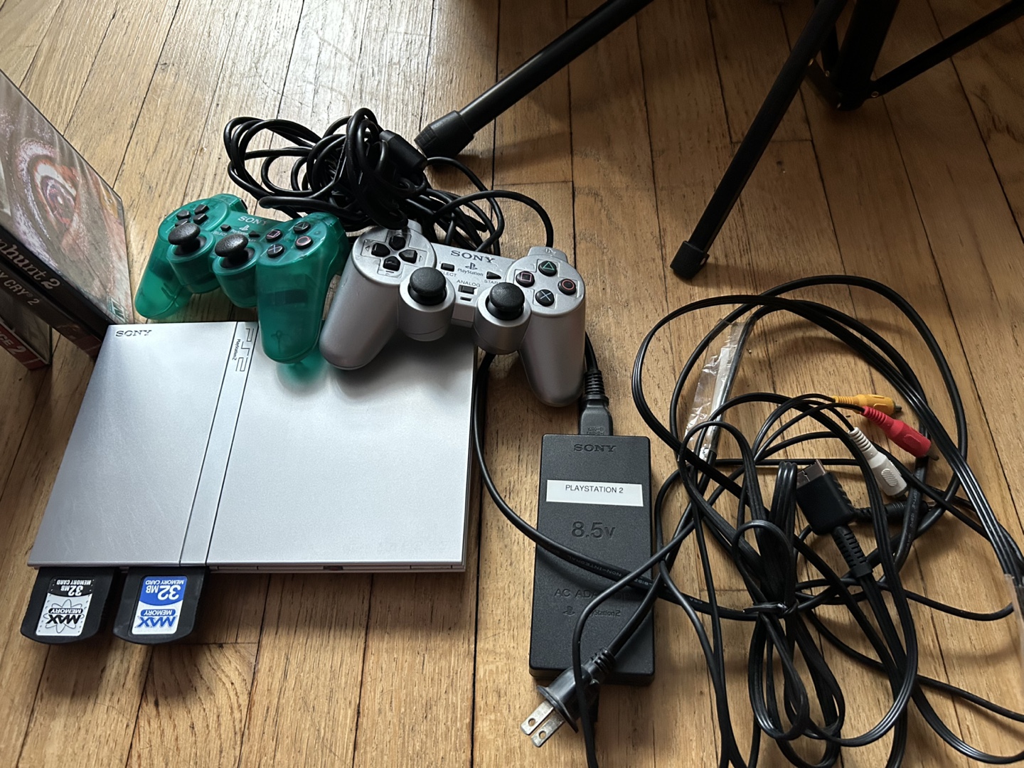 PlayStation 2 Slim Console Bundle with Games and Accessories - photo 4