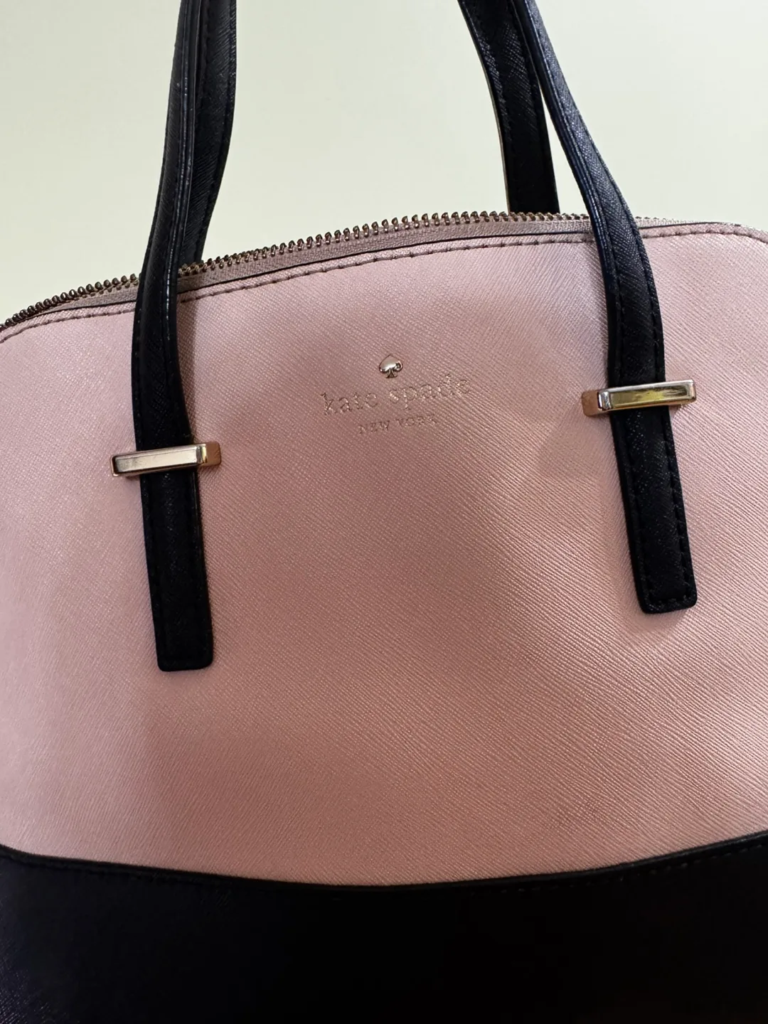 Kate Spade New York Pink and Black Handbag image indicator(3)