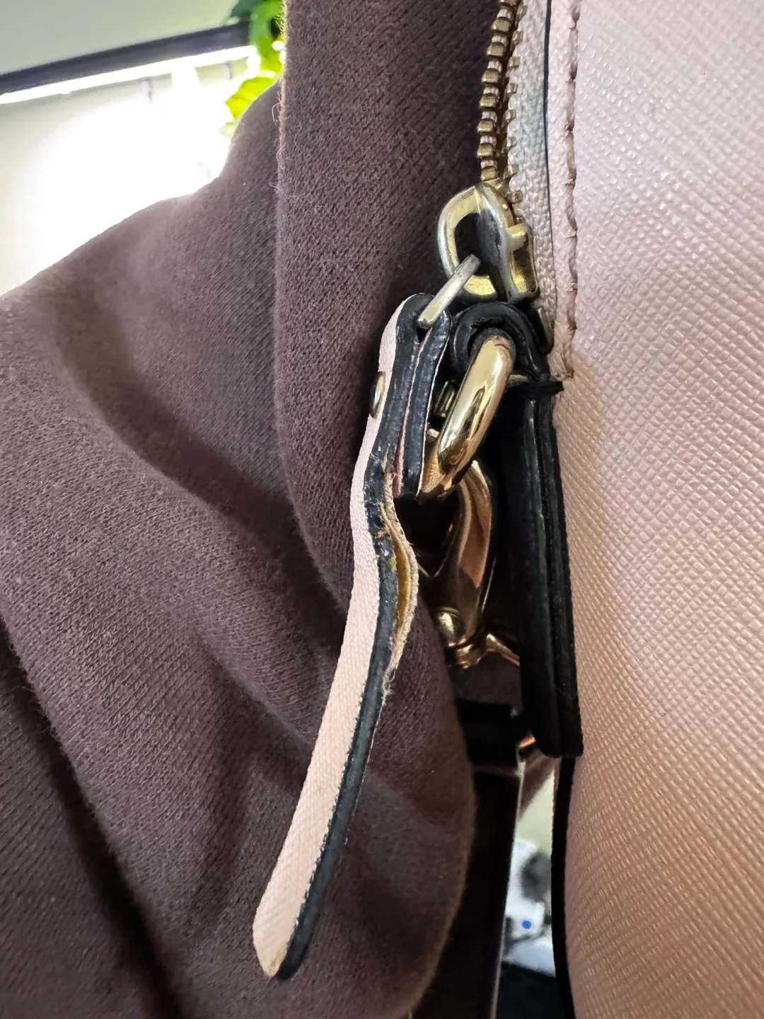 Kate Spade New York Pink and Black Handbag image indicator(5)