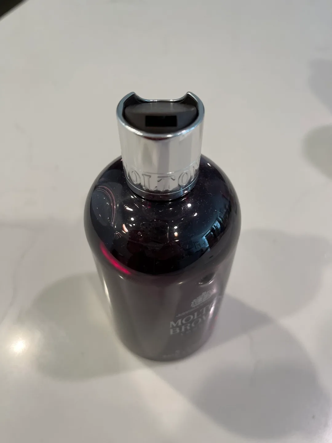 Molton Brown Rosa Absolute Bath & Shower Gel 300ml image indicator(2)