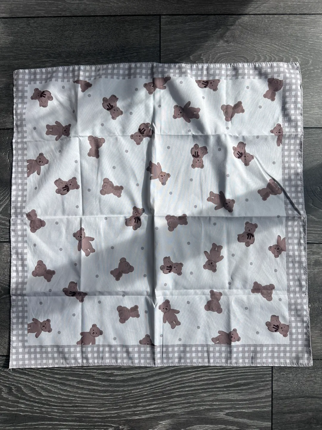 Teddy Bear Print Handkerchief image indicator(4)