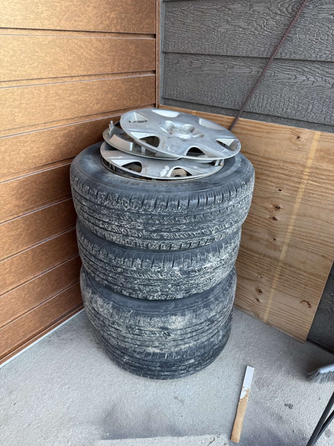 Used tires and rims