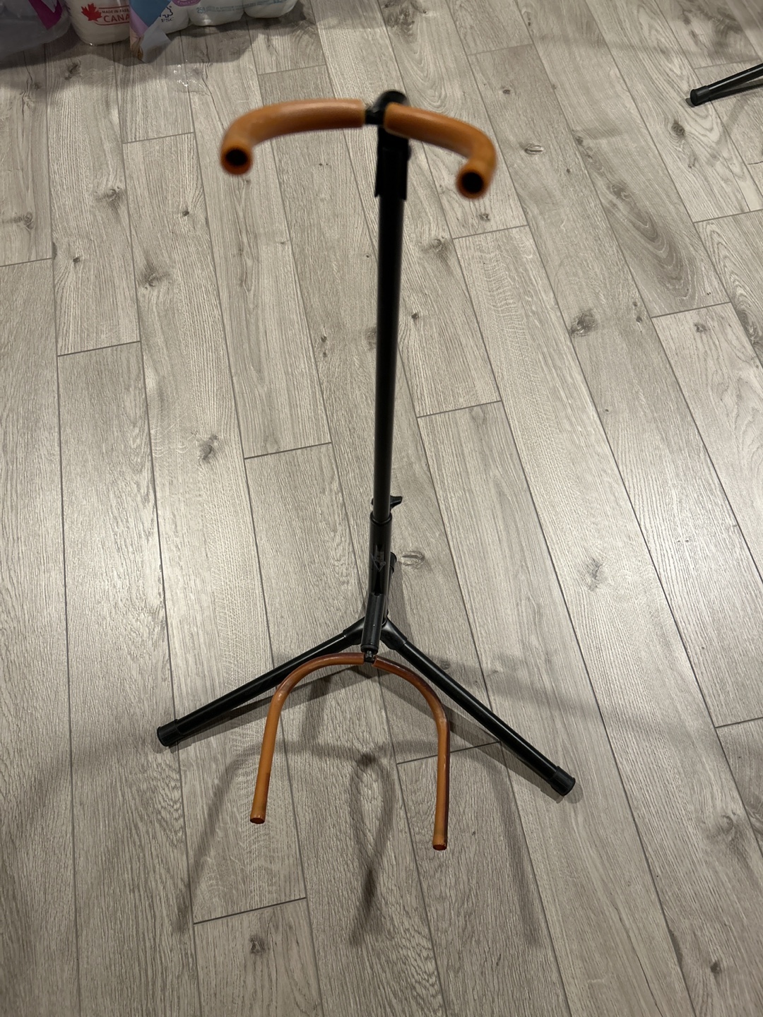Guitar Stand