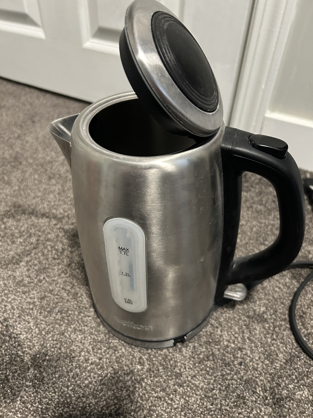 Salton Stainless Steel Electric Kettle