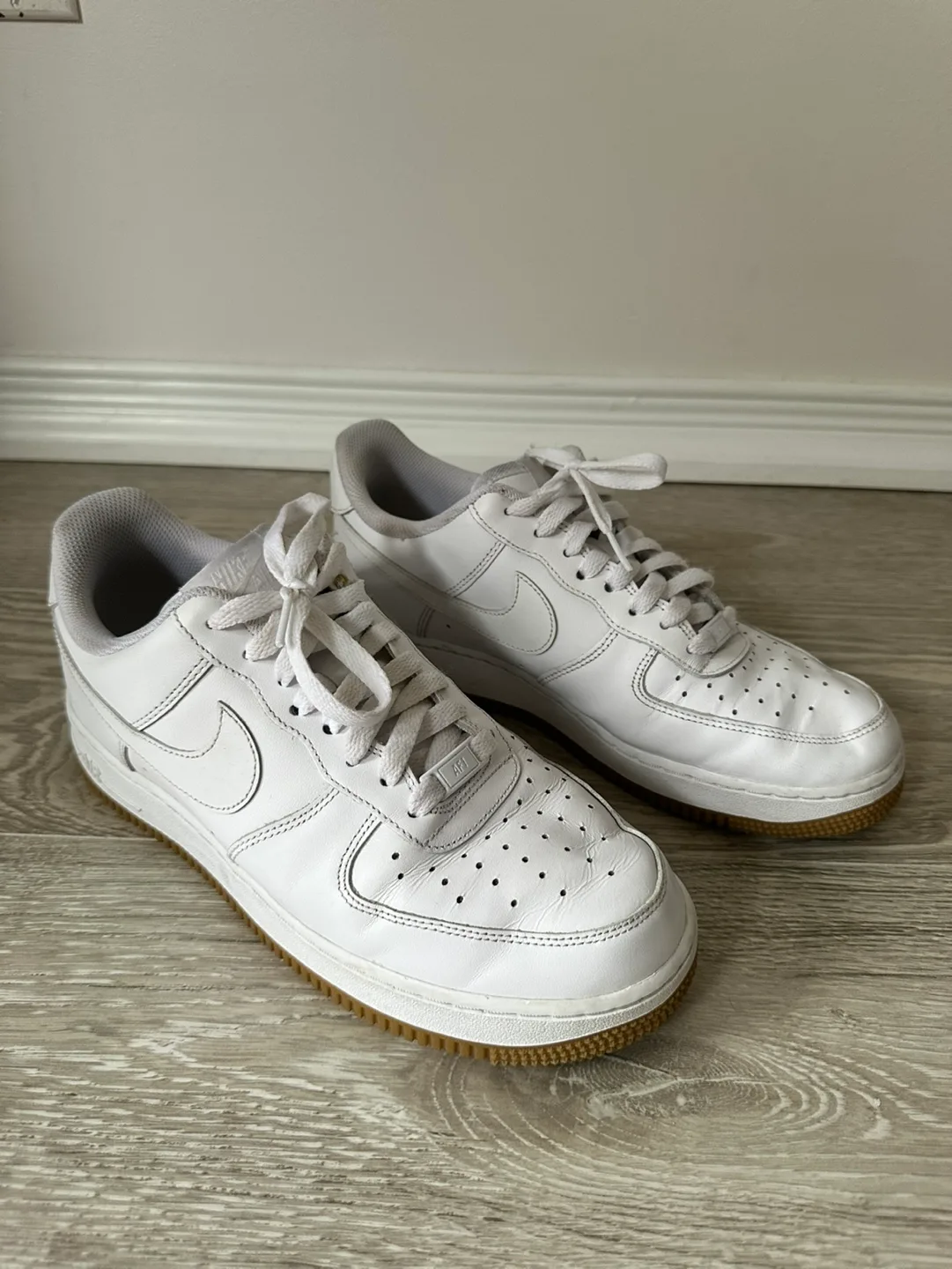 Nike Air Force 1 Low White Sneakers image indicator(4)