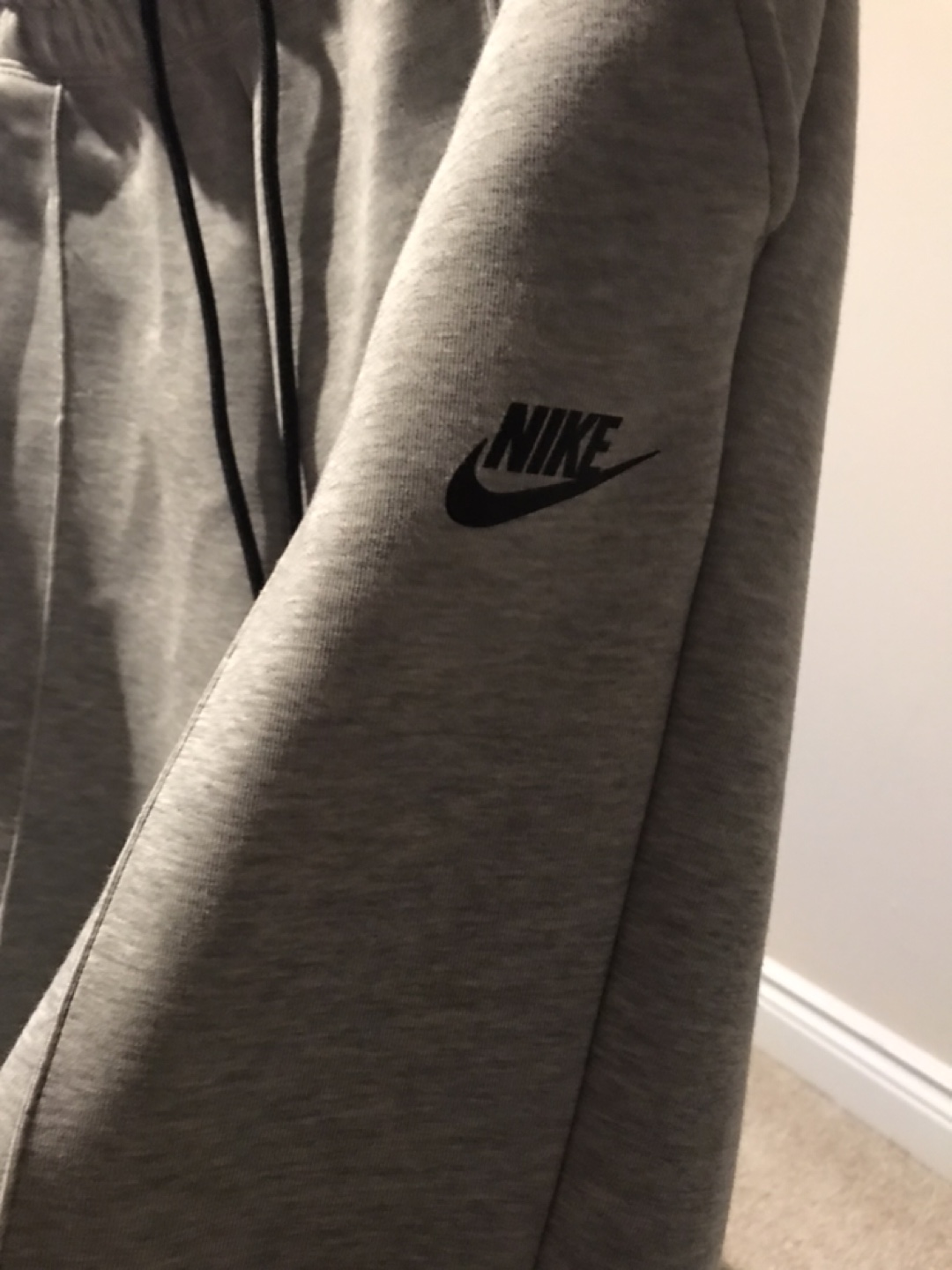 Nike Tech Fleece Joggers - Grey - Men's Medium