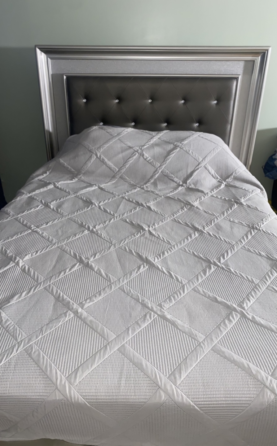 Pre-owned Queen Size Bed Frame with Headboard Moving Out - photo 2