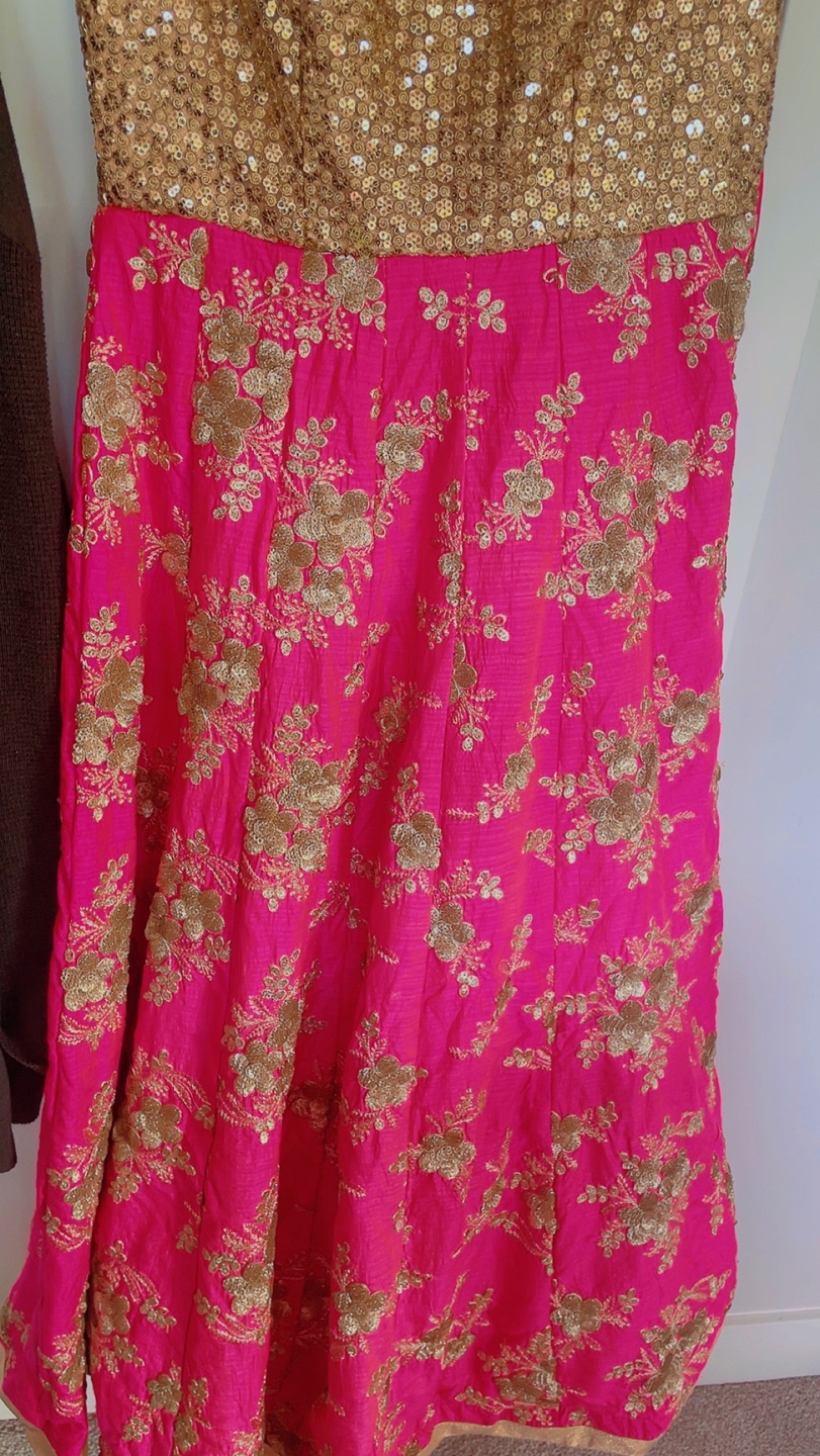 Gorgeous Pink and Gold Embroidered Gown - photo 5