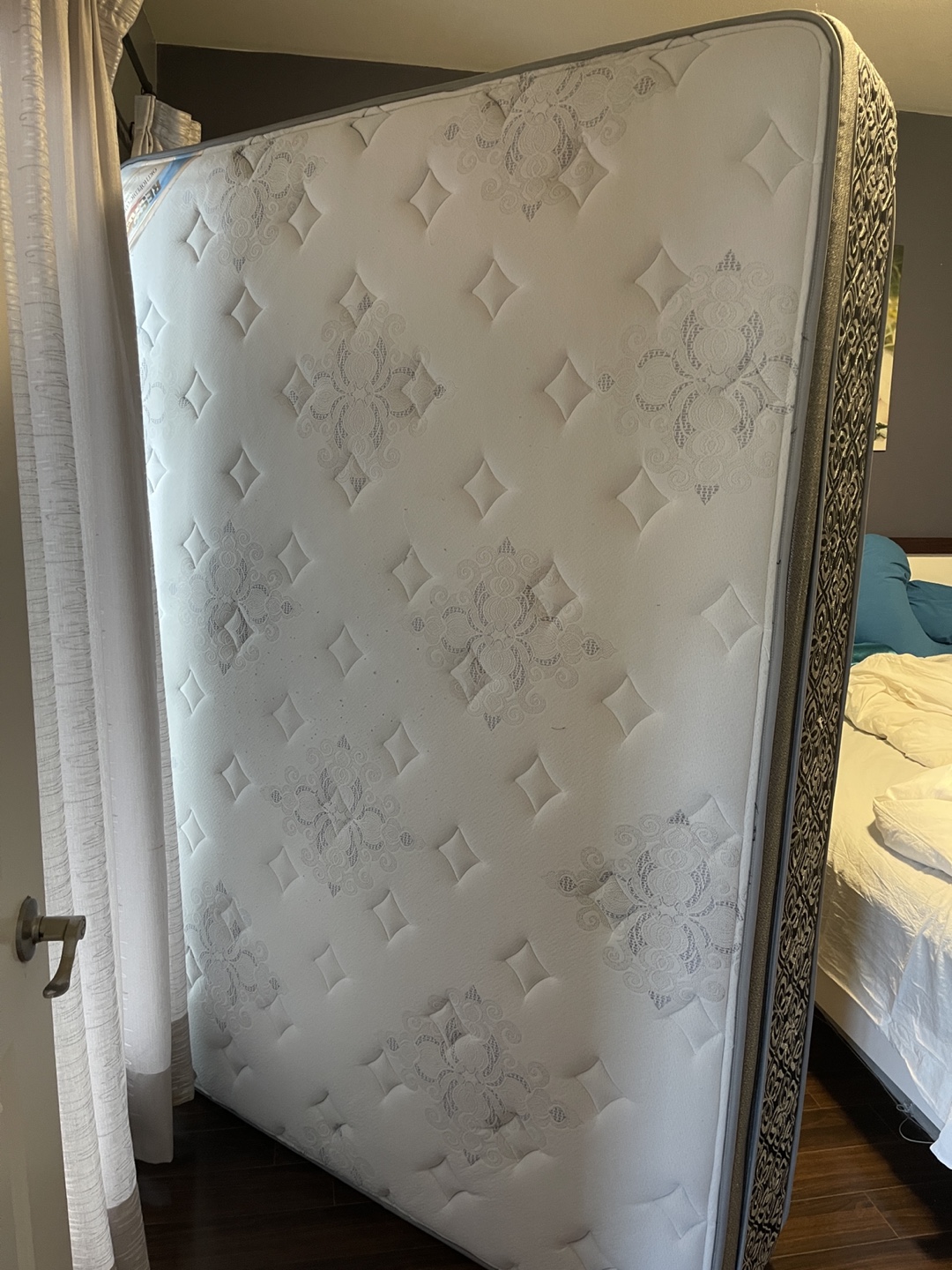 8 years old  Mattress light used