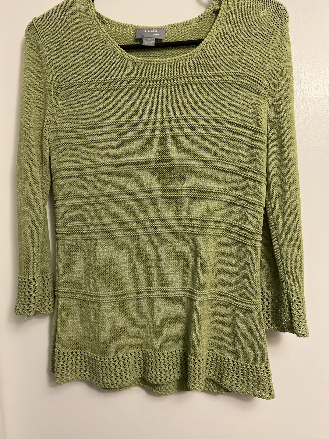 Jana Women's Green Knitted Sweater