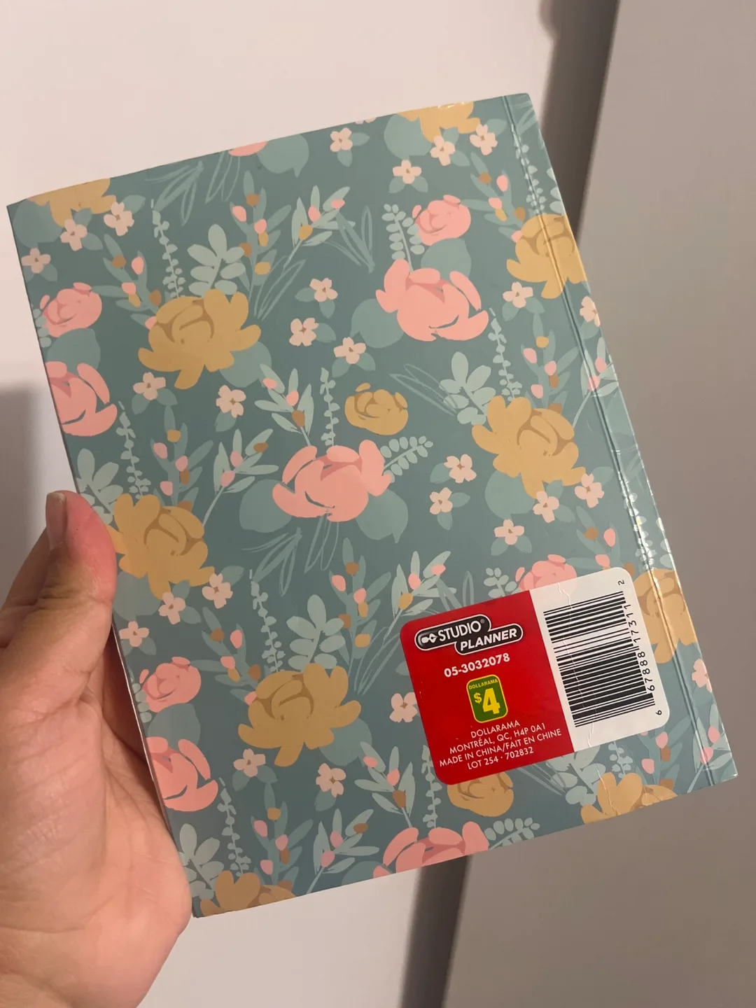 2025 Weekly & Monthly Planner image indicator(2)