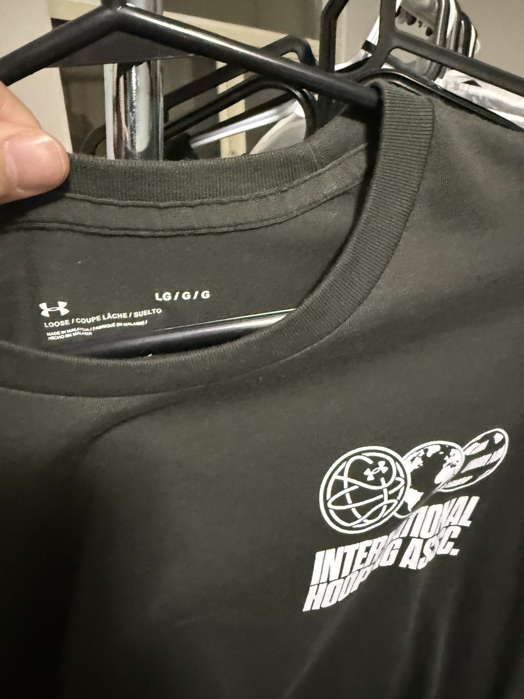 Under Armour Graphic Tee - Large - photo 2