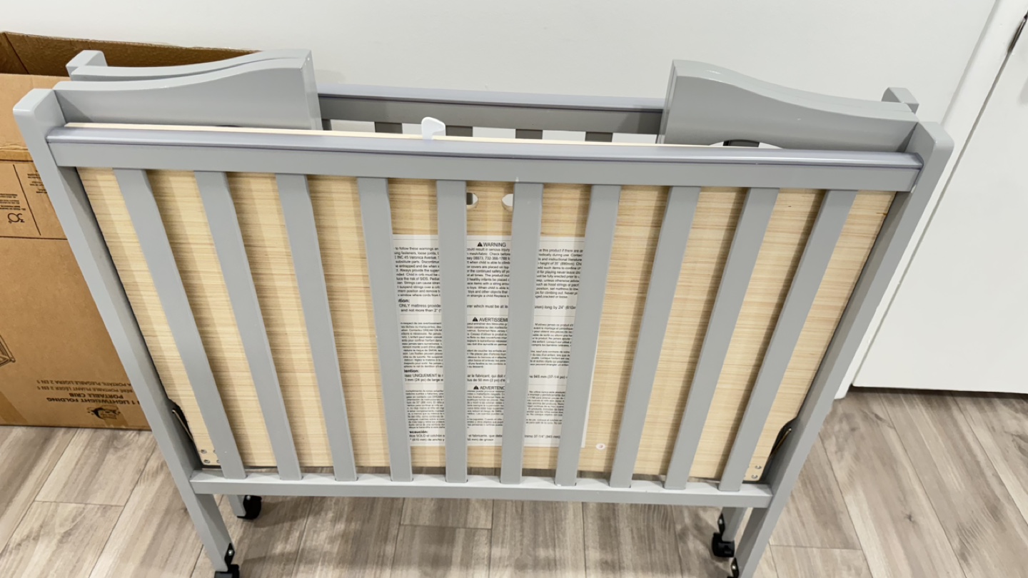 Delta Children Portable Mini Baby Crib - Grey - photo 2