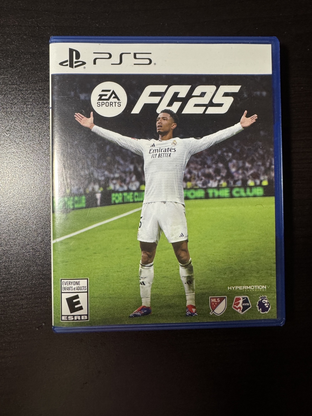 FIFA 25 PS5 - New (I used it for about 2 weeks)