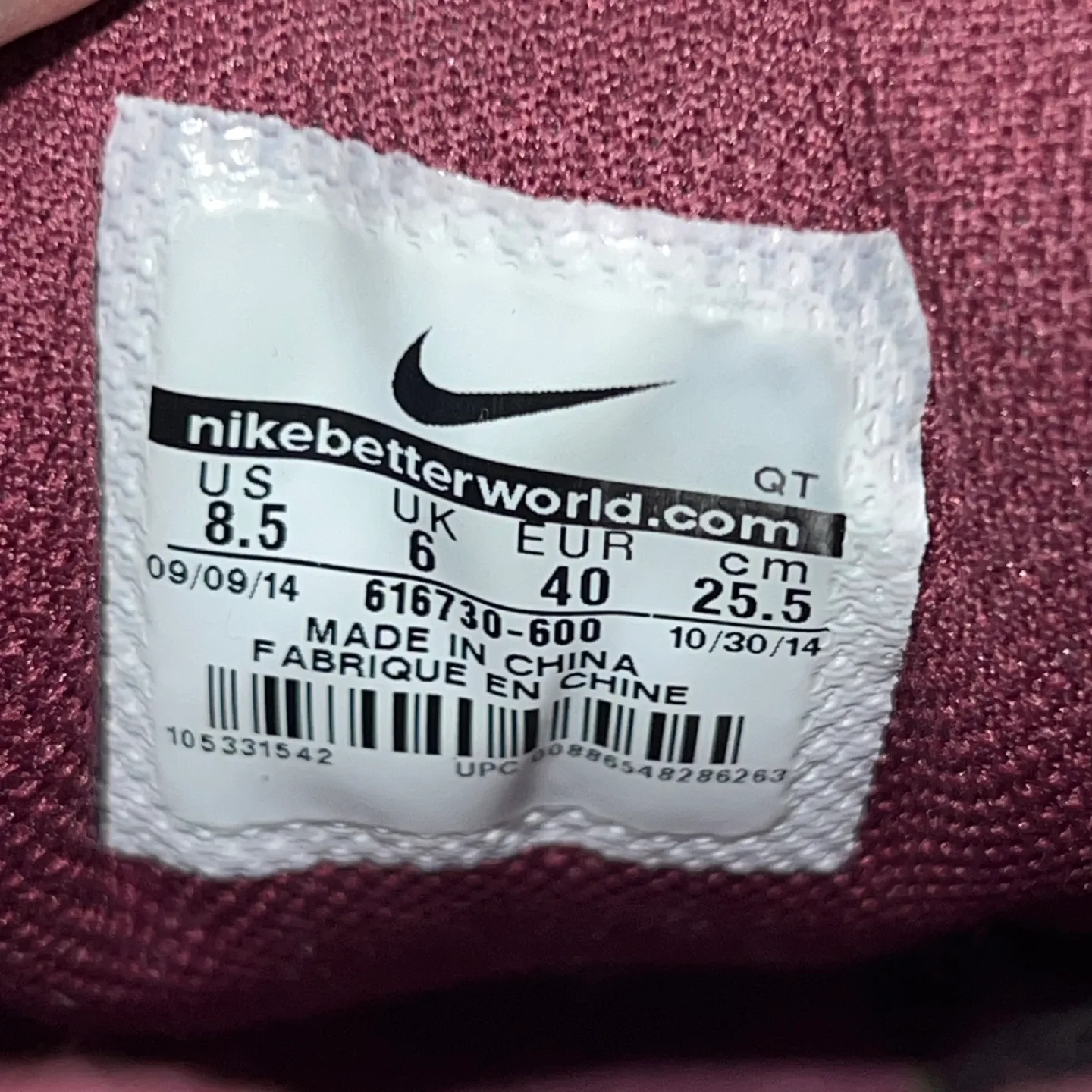 Women's Nike Air Max 90 Size US 8.5 Burgundy Sneakers image indicator(3)