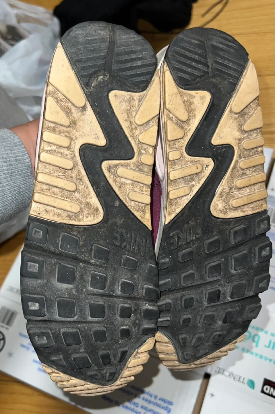 Women's Nike Air Max 90 Size US 8.5 Burgundy Sneakers image indicator(5)