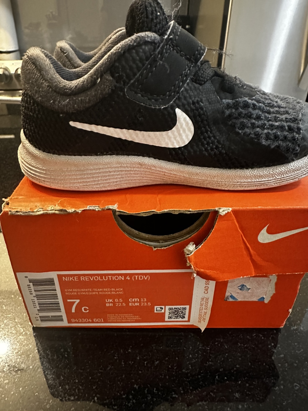 Nike Revolution 4 (TDV) Toddler Shoes - Size 7C
