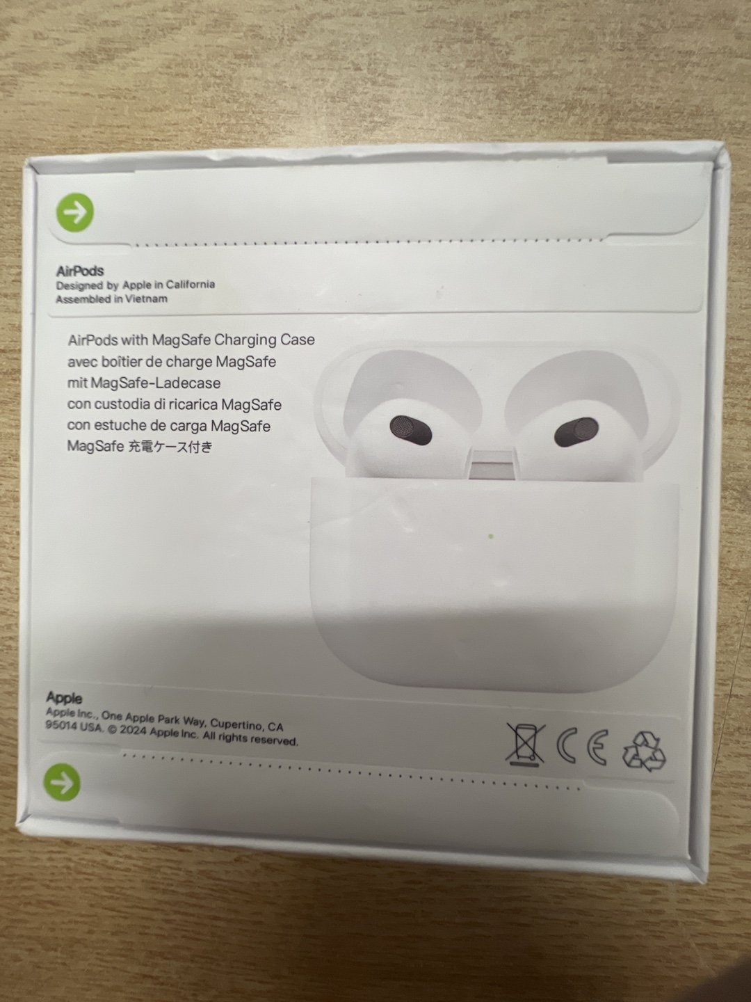 Apple AirPods (3rd generation) with MagSafe Charging Case - New - photo 3