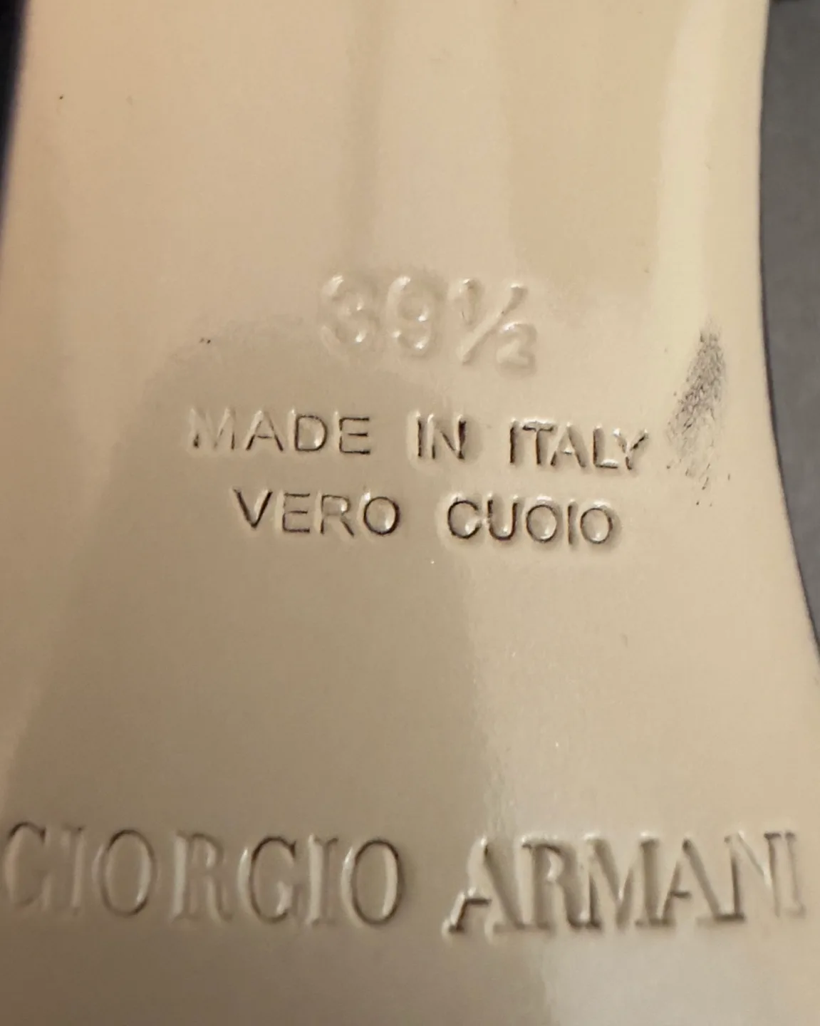 Giorgio Armani Women's Size 39 Heels image indicator(4)