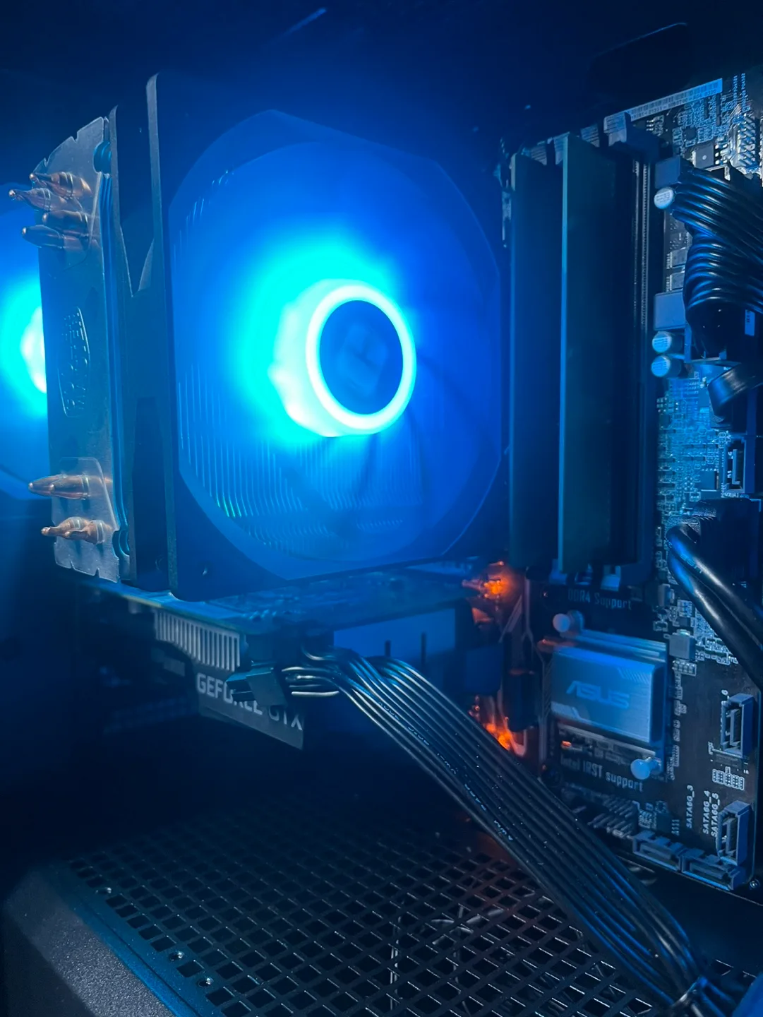 🔥Custom Gaming PC🔥 with Intel i5 and GTX 1650 super image indicator(7)