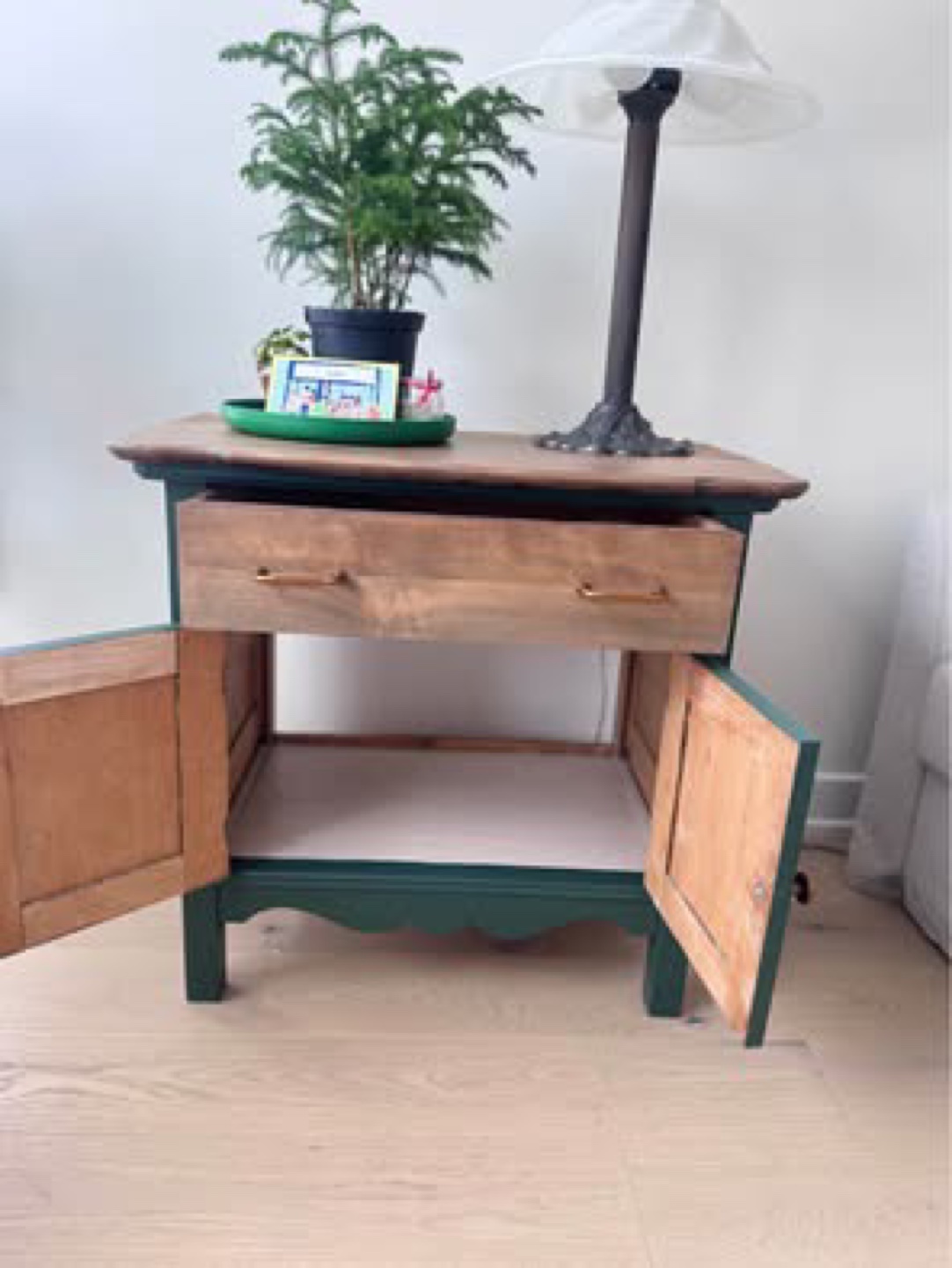 Vintage Green Painted Sideboard Cabinet - photo 5