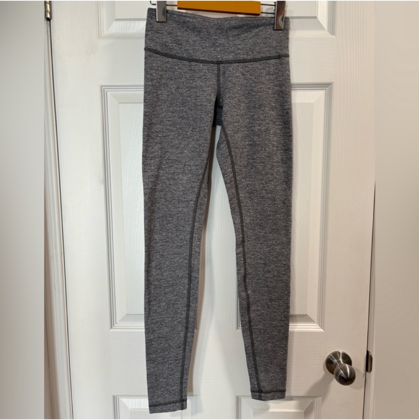 Lululemon Align Leggings - Size 4 - Grey Heather
