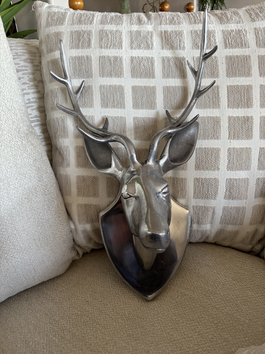Aluminum Deer Head Wall Decor