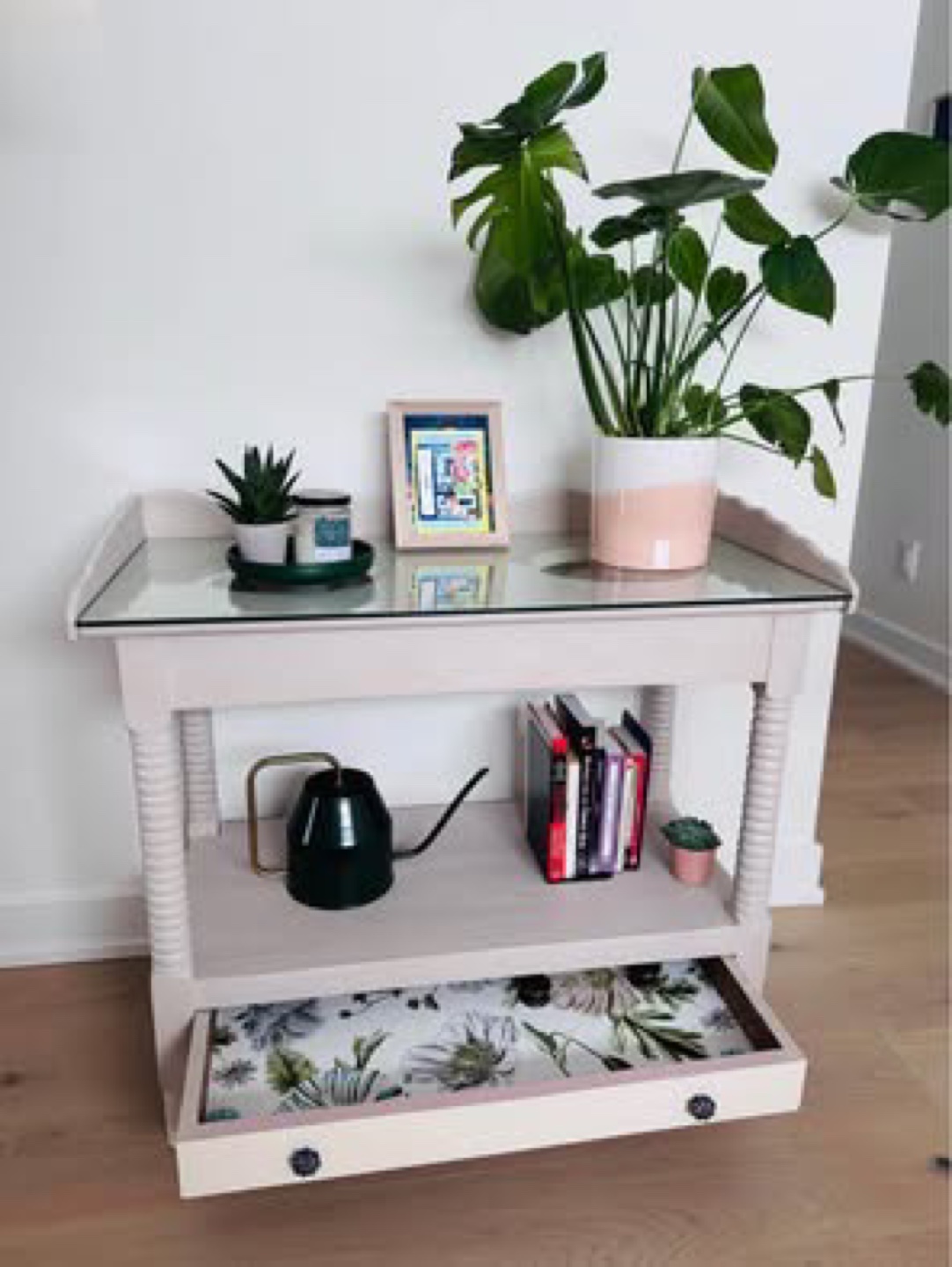 Painted Wash Stand/console with Glass Top - photo 2