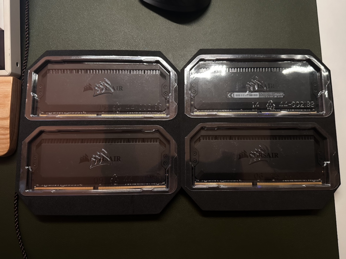 Corsair Dominator Platinum RGB 64GB (3200MHz) DDR4 RAM - photo 2