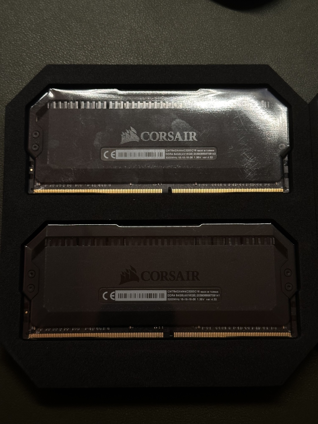 Corsair Dominator Platinum RGB 64GB (3200MHz) DDR4 RAM - photo 3