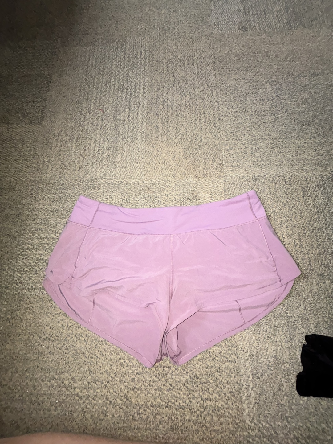 Lululemon Run: Speed 2.0 Shorts - size 6