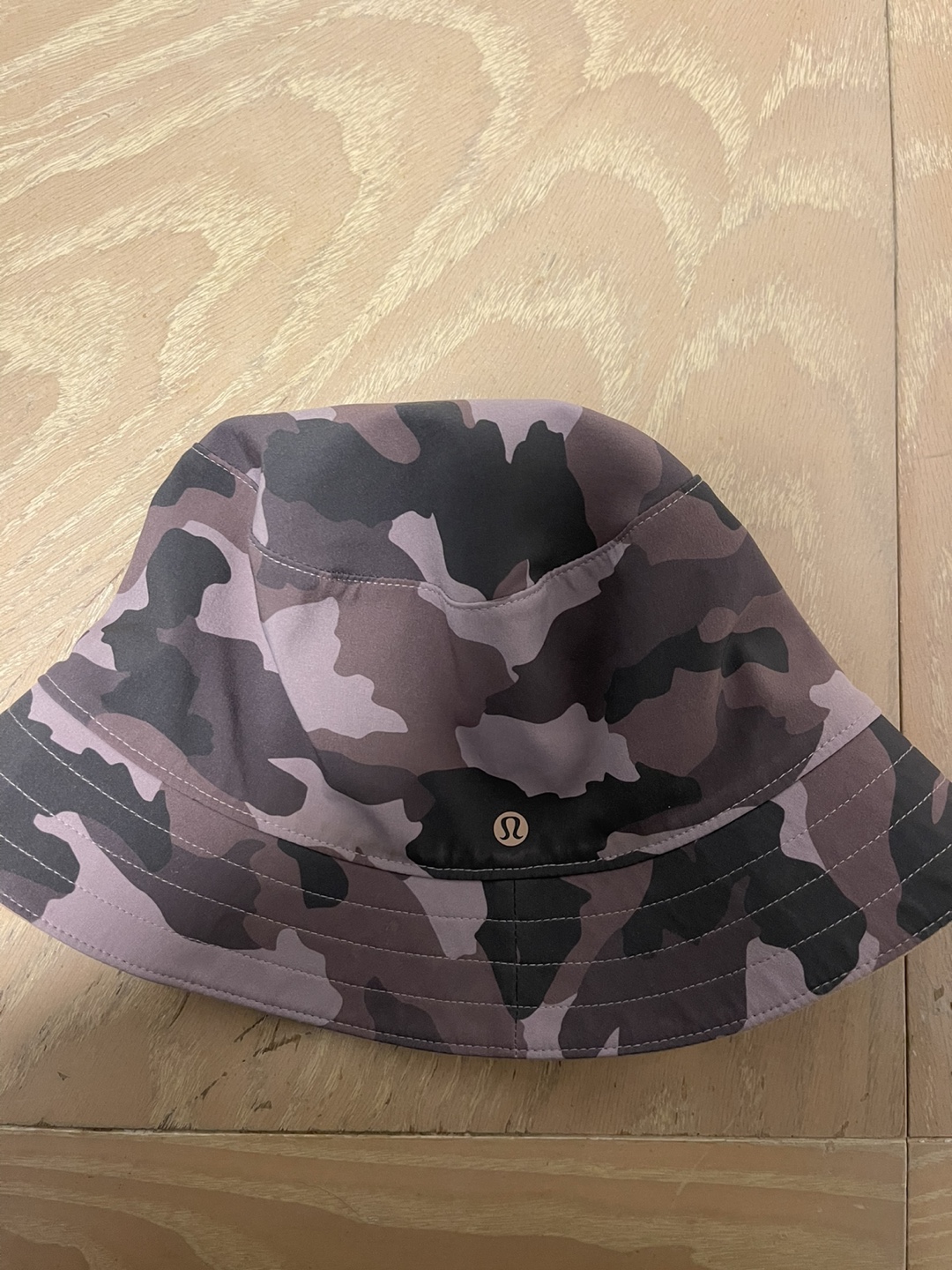 Reversible Lululemon Bucket Hat - photo 2