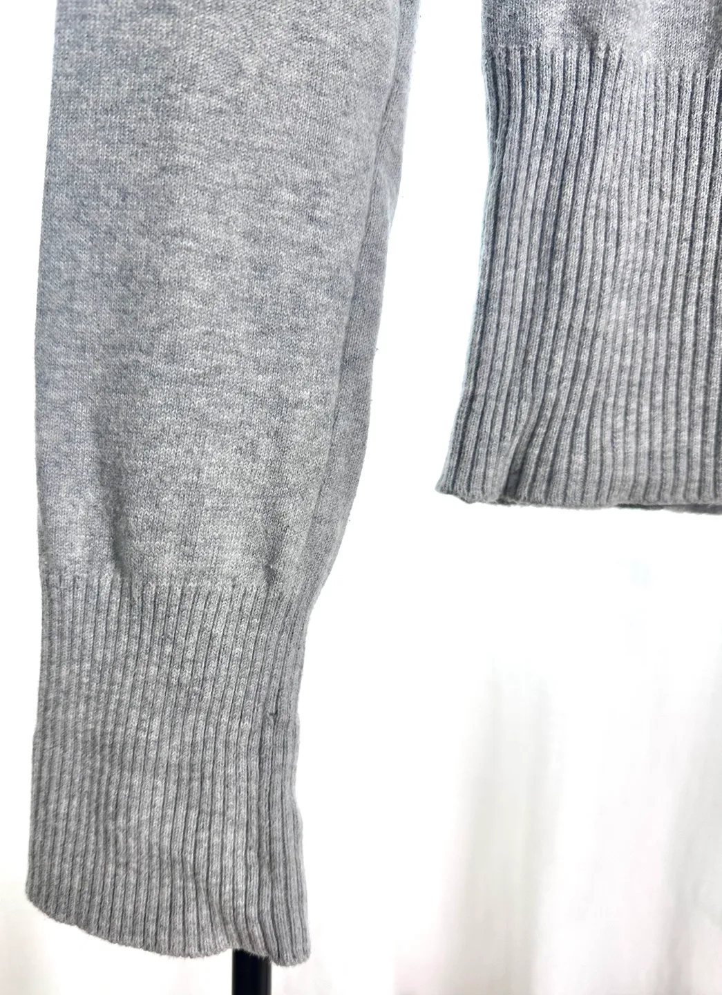 H&M circa 2007 Grey Hope & Faith Sweater image indicator(4)