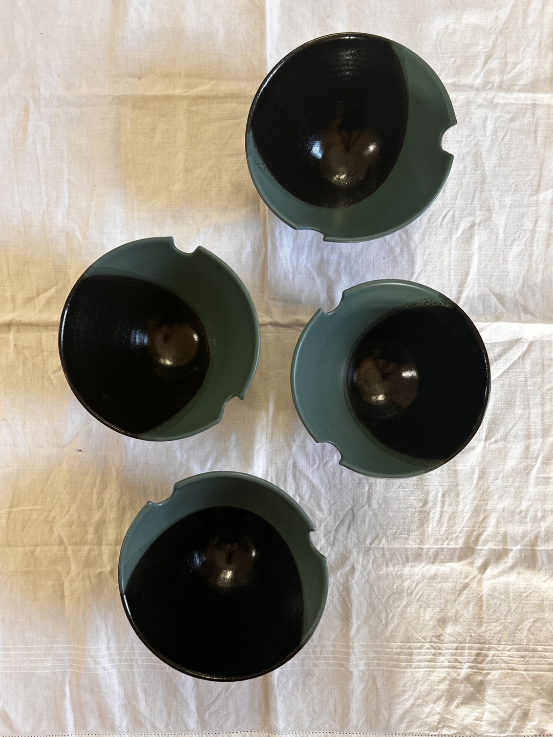 Set of four Peter Price ceramic bowls - photo 4