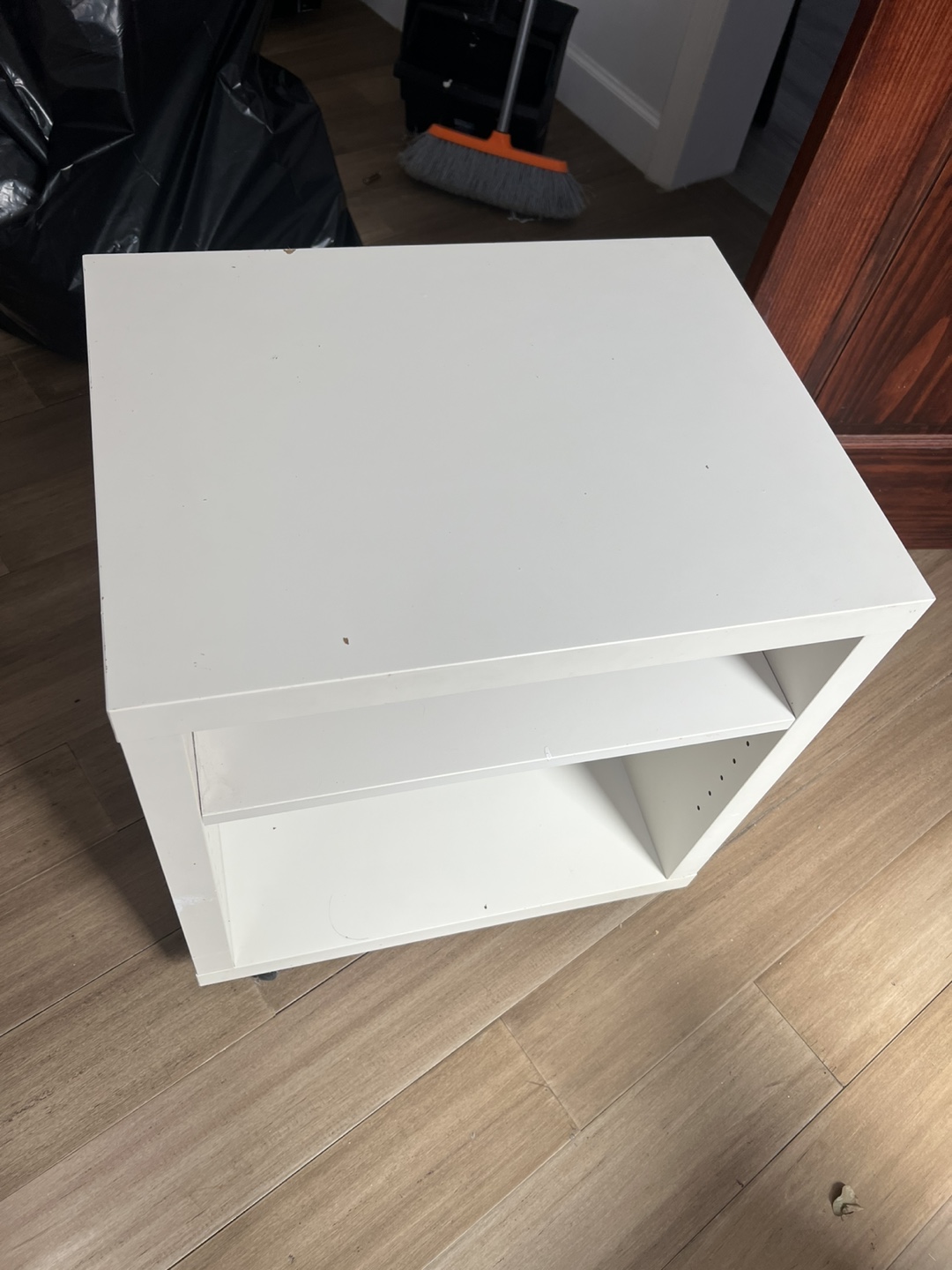 White Cube Storage Shelf