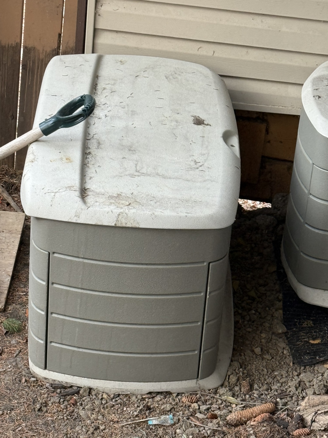 2  deck Storage Box  10 gallon - photo 3