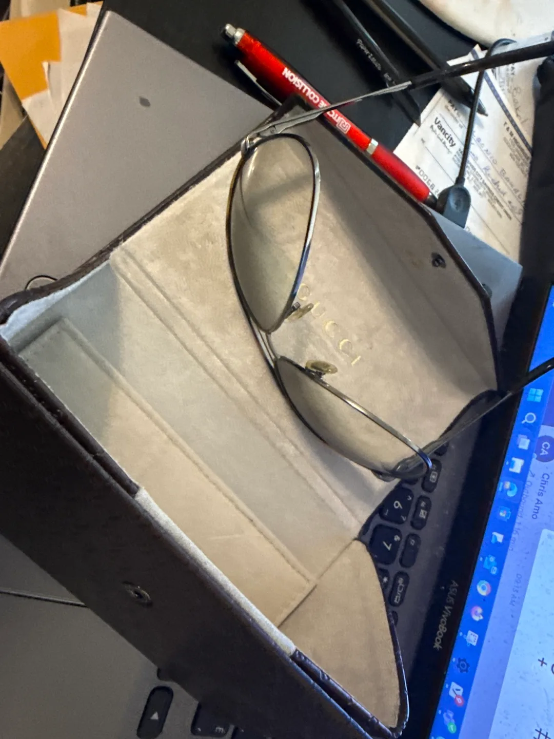 Gucci Aviator Sunglasses with Case image indicator(4)