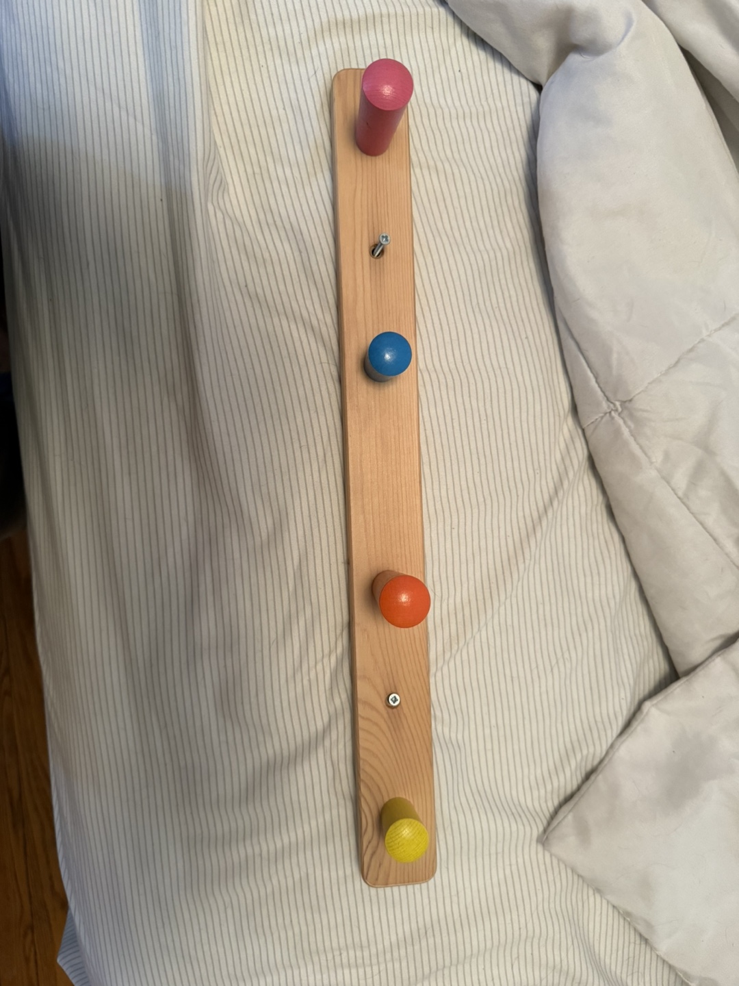 #freecycle // Colorful Wooden Wall Hook Rack - photo 2