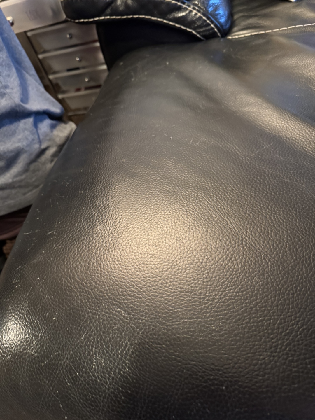 Black Leather Sectional Sofa - photo 2