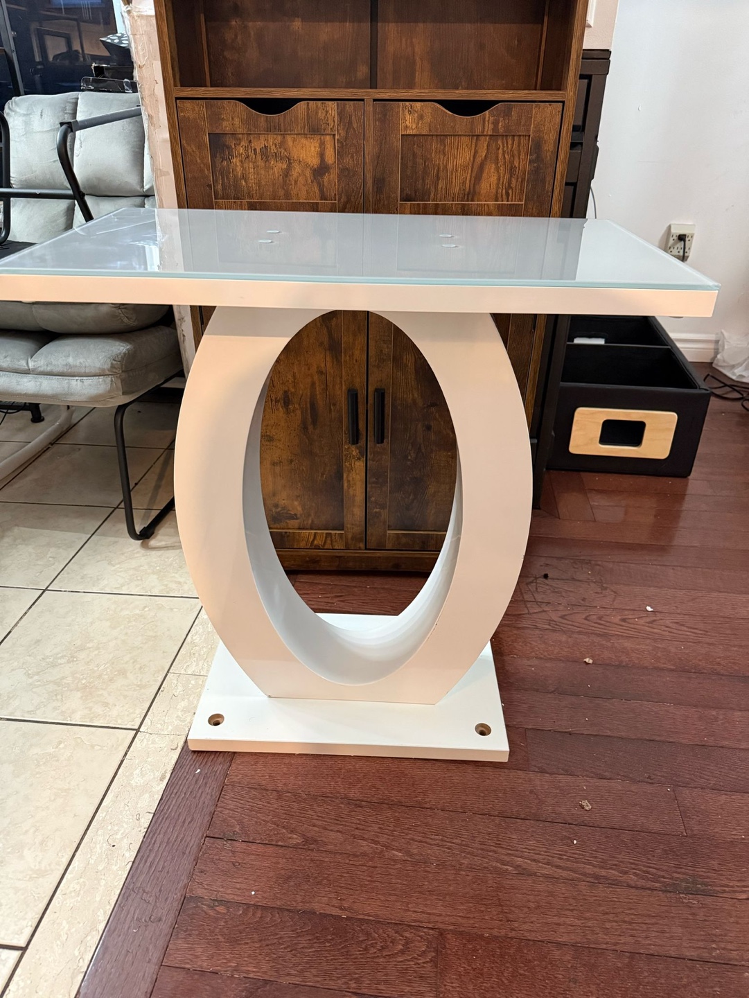 Modern White Console Table with Glass Top - photo 3