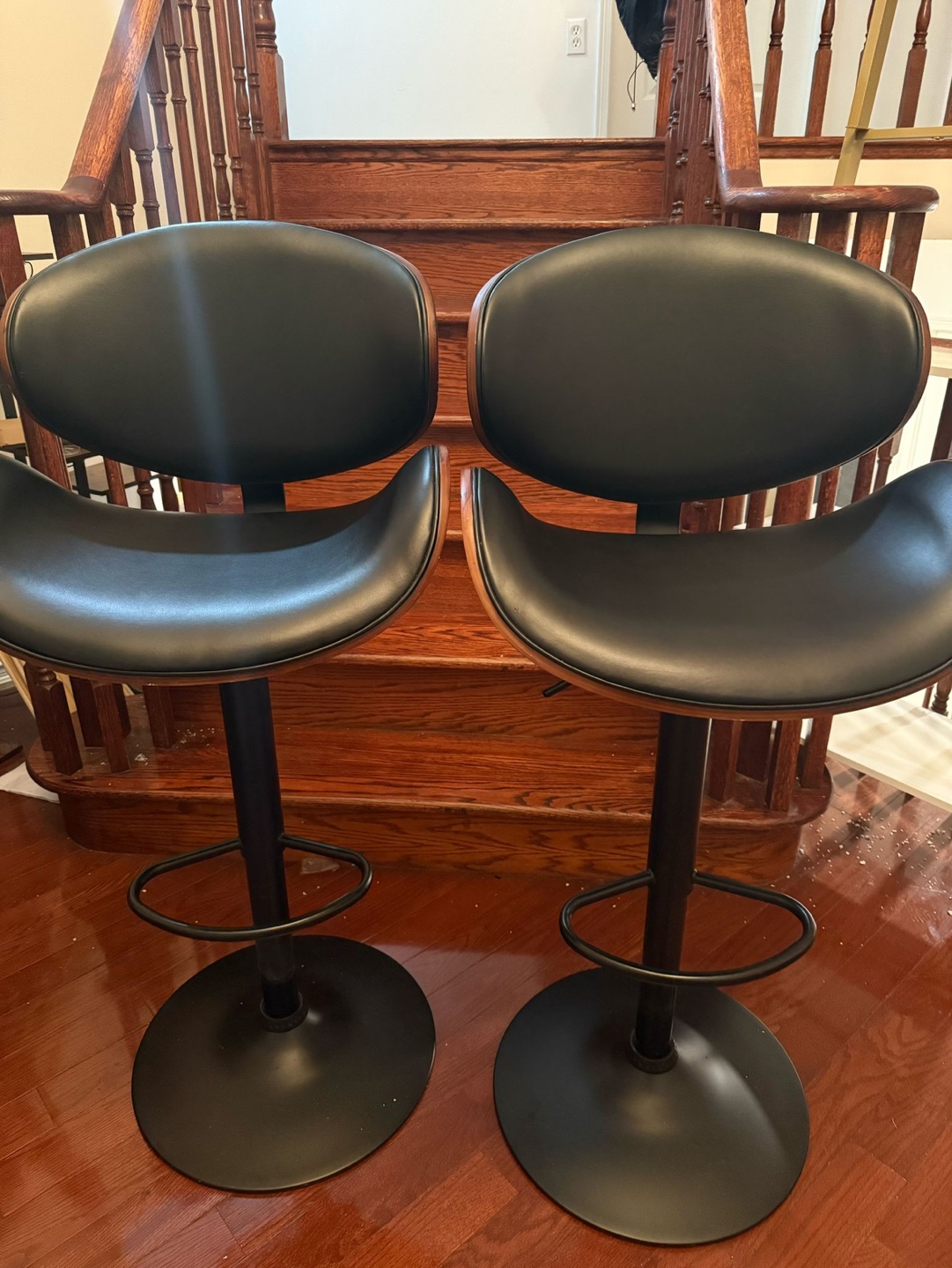 Pair of Adjustable Bar Stools - Black Leather & Wood - photo 4
