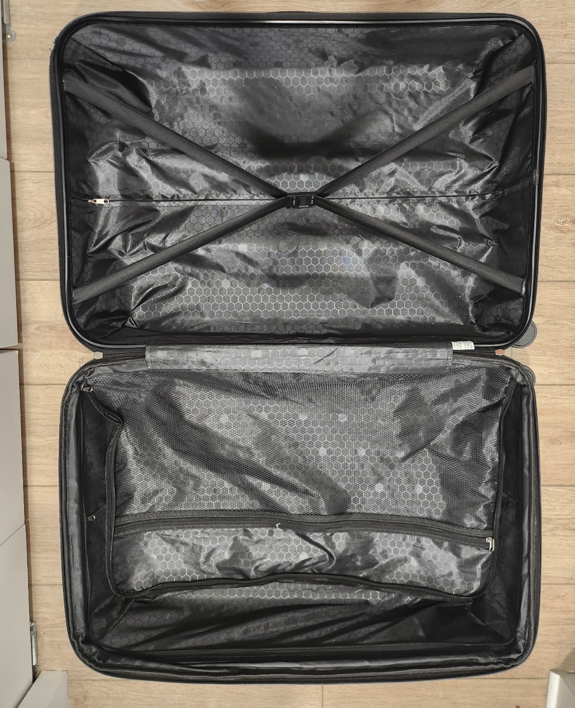 Large Beige Suitcase - photo 2