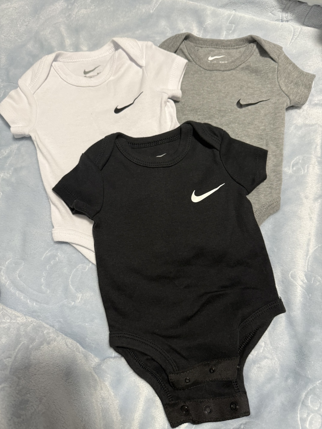 3-Pack Nike Baby Bodysuits - 3M - photo 2
