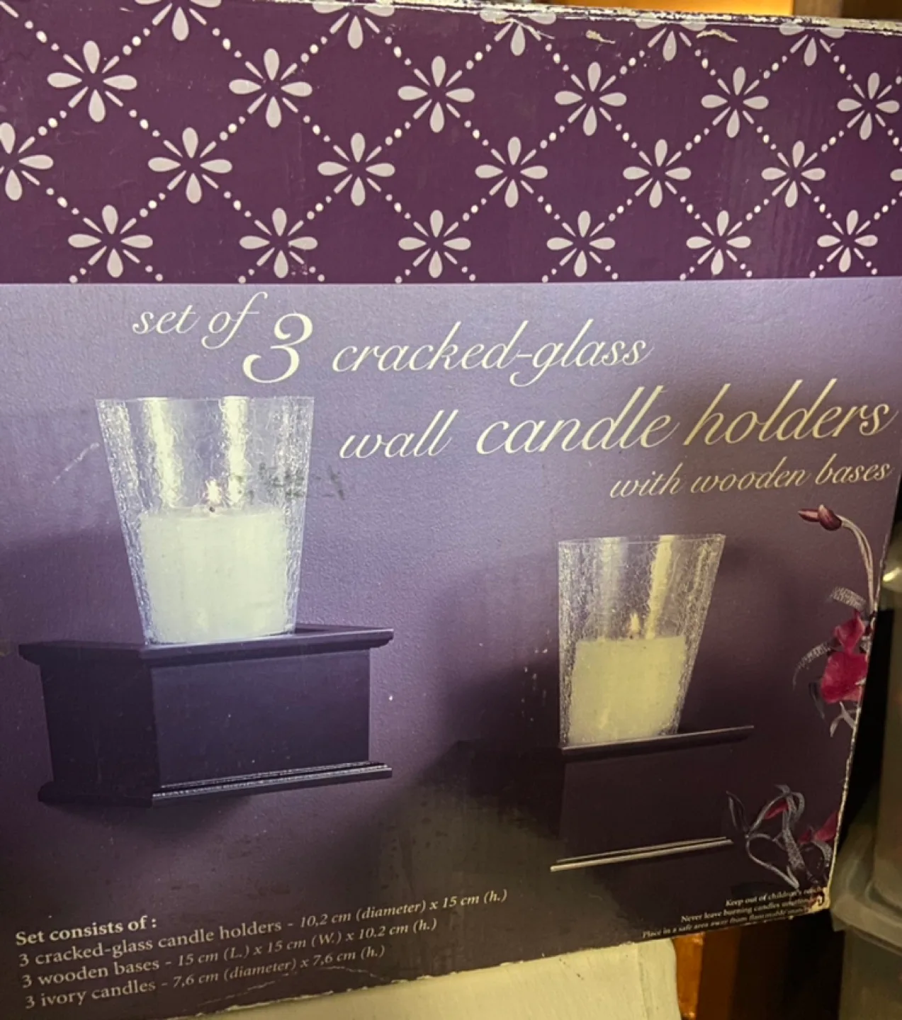 Set of 3 Cracked-Glass Wall Candle Holders with Wooden Bases image indicator(5)