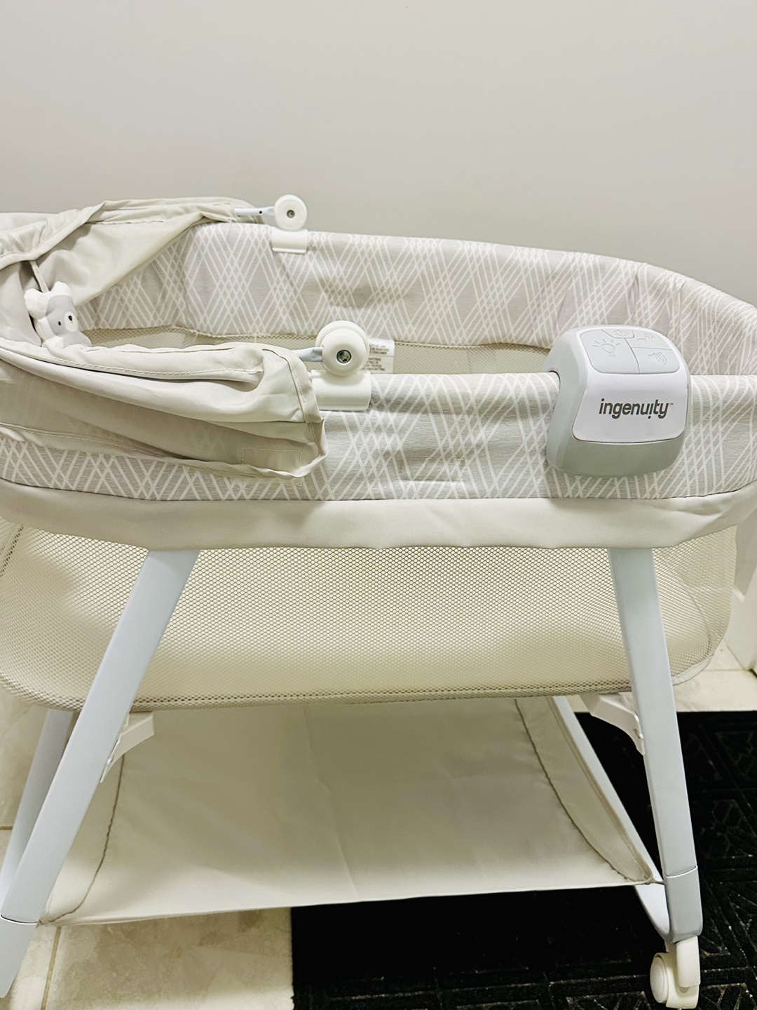 Ingenuity bassinet