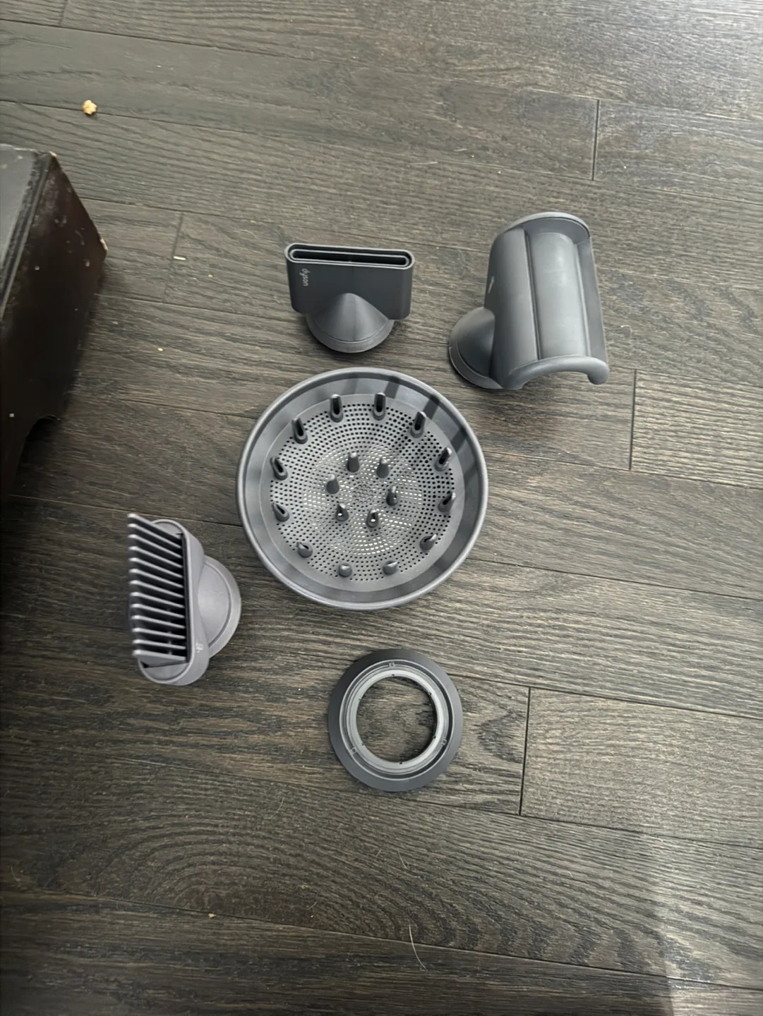 Dyson Supersonic Hair Dryer - Brand New in Box image indicator(2)